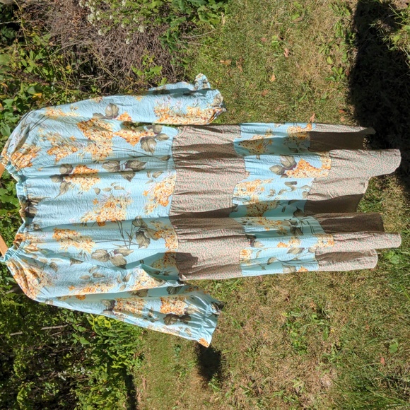 Umgee Gigio Mixed Floral Print Dress - Picture 3 of 8